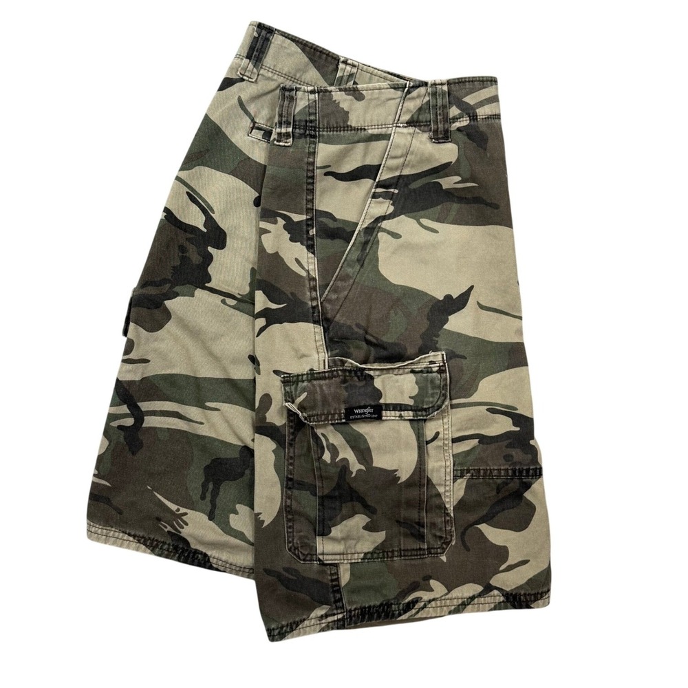 Wrangler Authentics Men's Gray Camo Cargo Shorts Lightweight Cotton 38 Relaxed